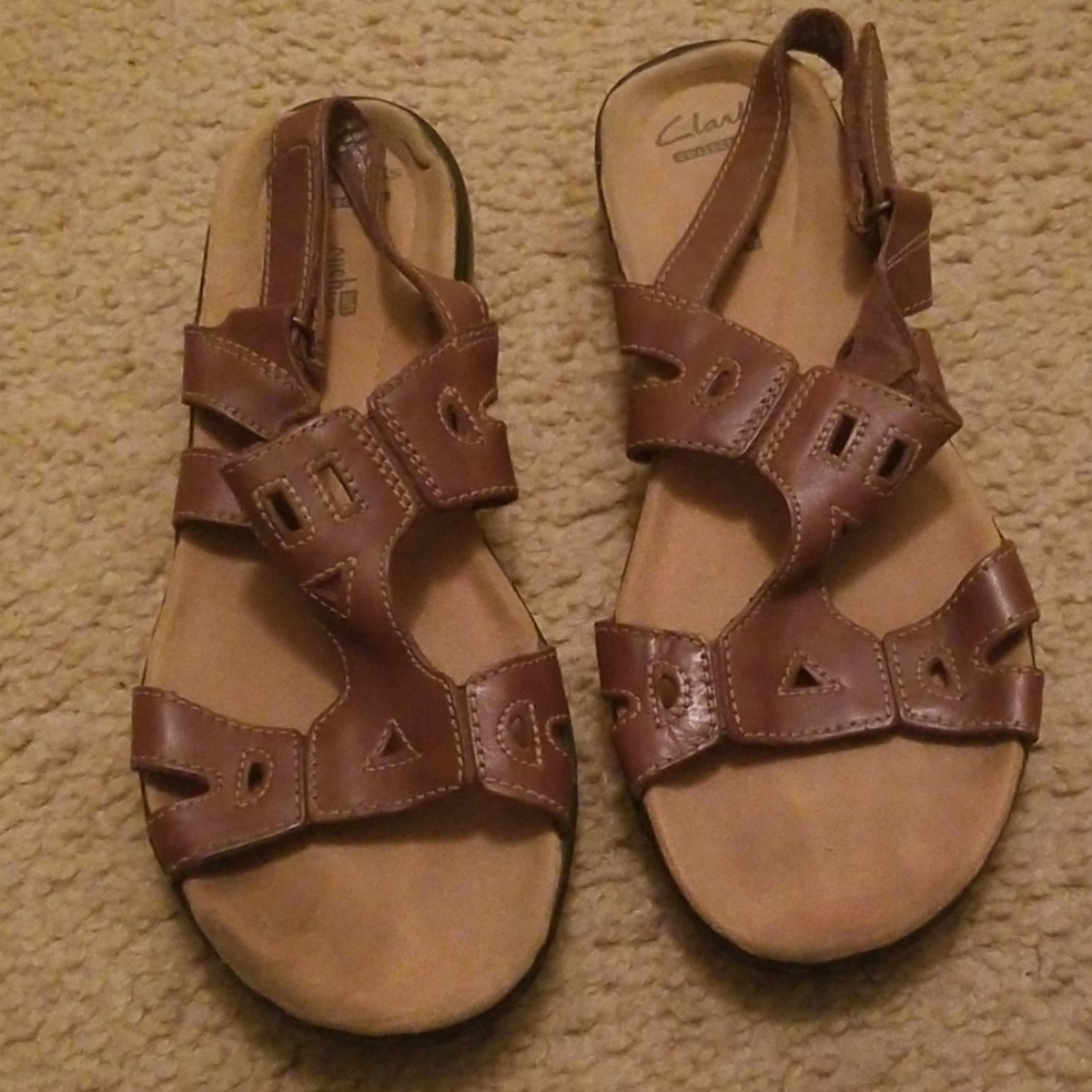 Sandal